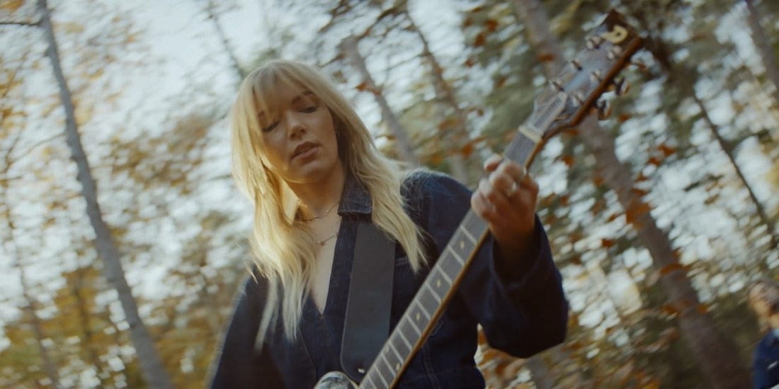 Still from Hannah Mae — Rode Draad