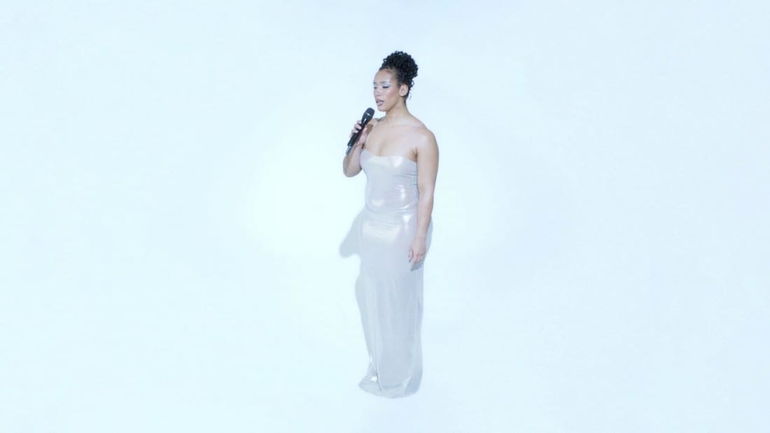 Still from Naomi Sharon (live performances)