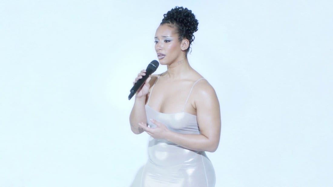 Still from Naomi Sharon (live performances)